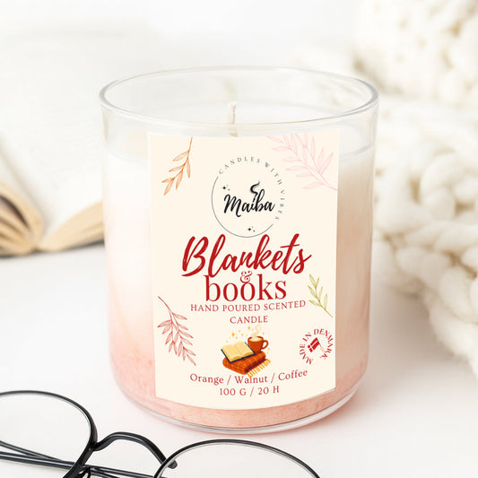 Scented Soy Candle: Blankets & Books