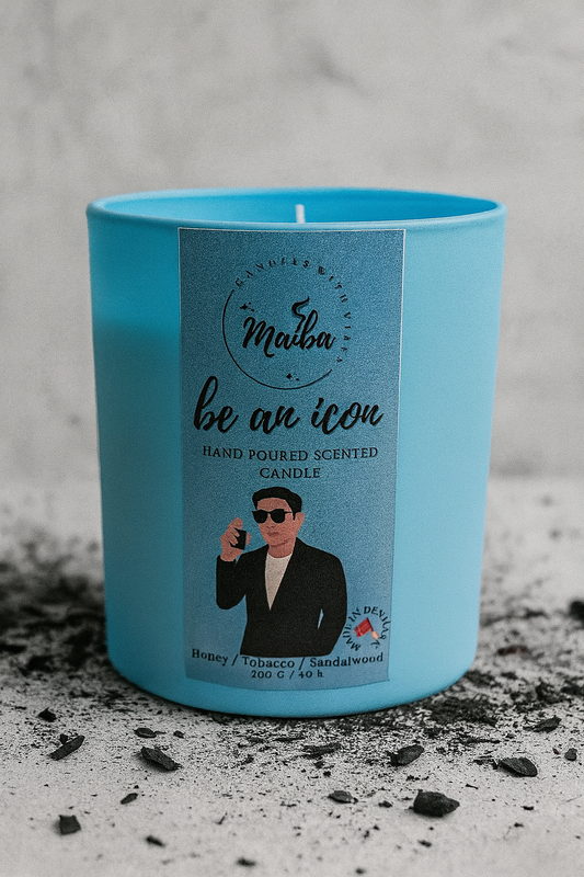 Scented Soy Candle: Be an Icon